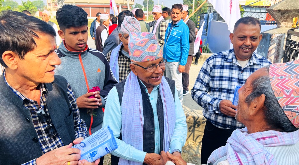 एमालेको बहुमत भए मात्रै देश आत्मनिर्भरः गिरी