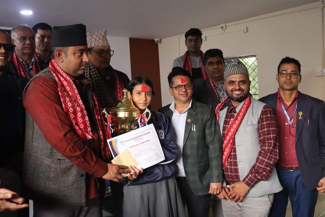 एन प्याब्सन वकतृत्वकलाको उपाधि देवदह बोर्डिङलाई