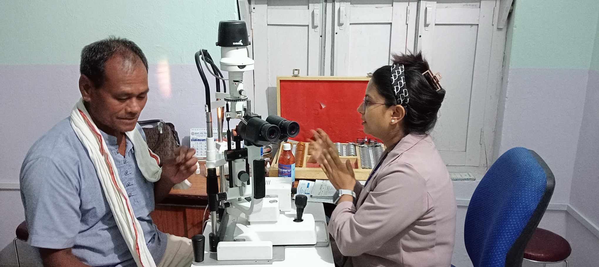 बढे आँखा पाक्ने रोगी,तौलिहवा आँखा अस्पतालमा दैनिम ३ सय बढी बिरामी