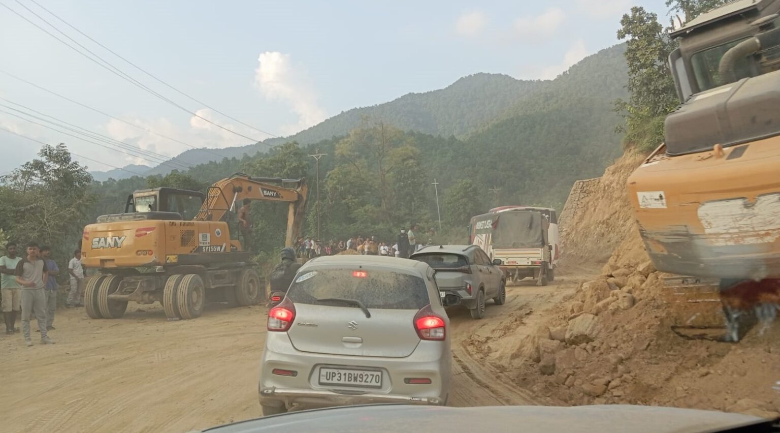 बुटवल–नारायणगढ सडक: दाउन्ने खण्ड बन्यो धराप