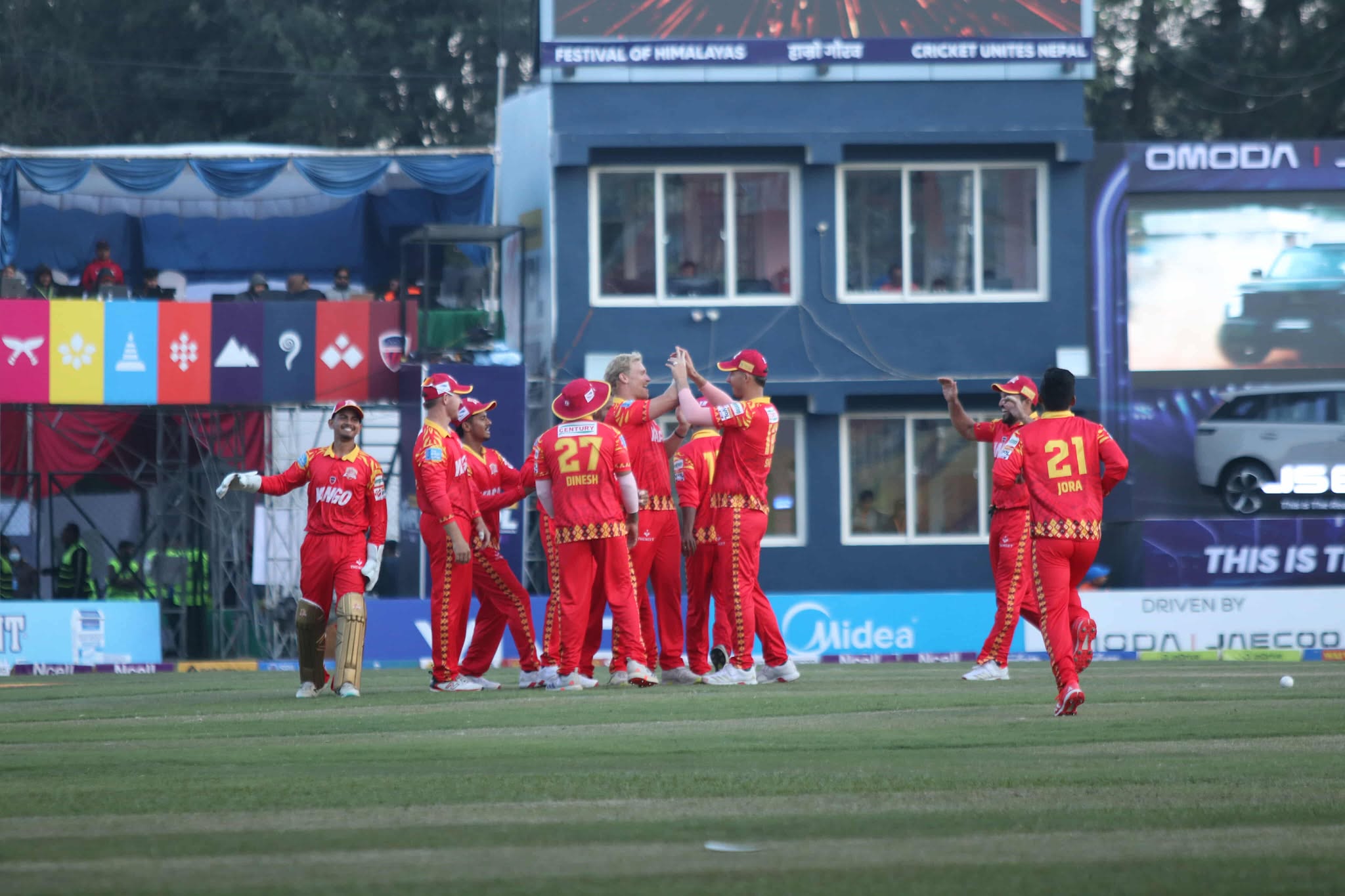 एनपीएल–२ : चितवनविरुद्ध पावर प्लेमा लुम्बिनीको पकड