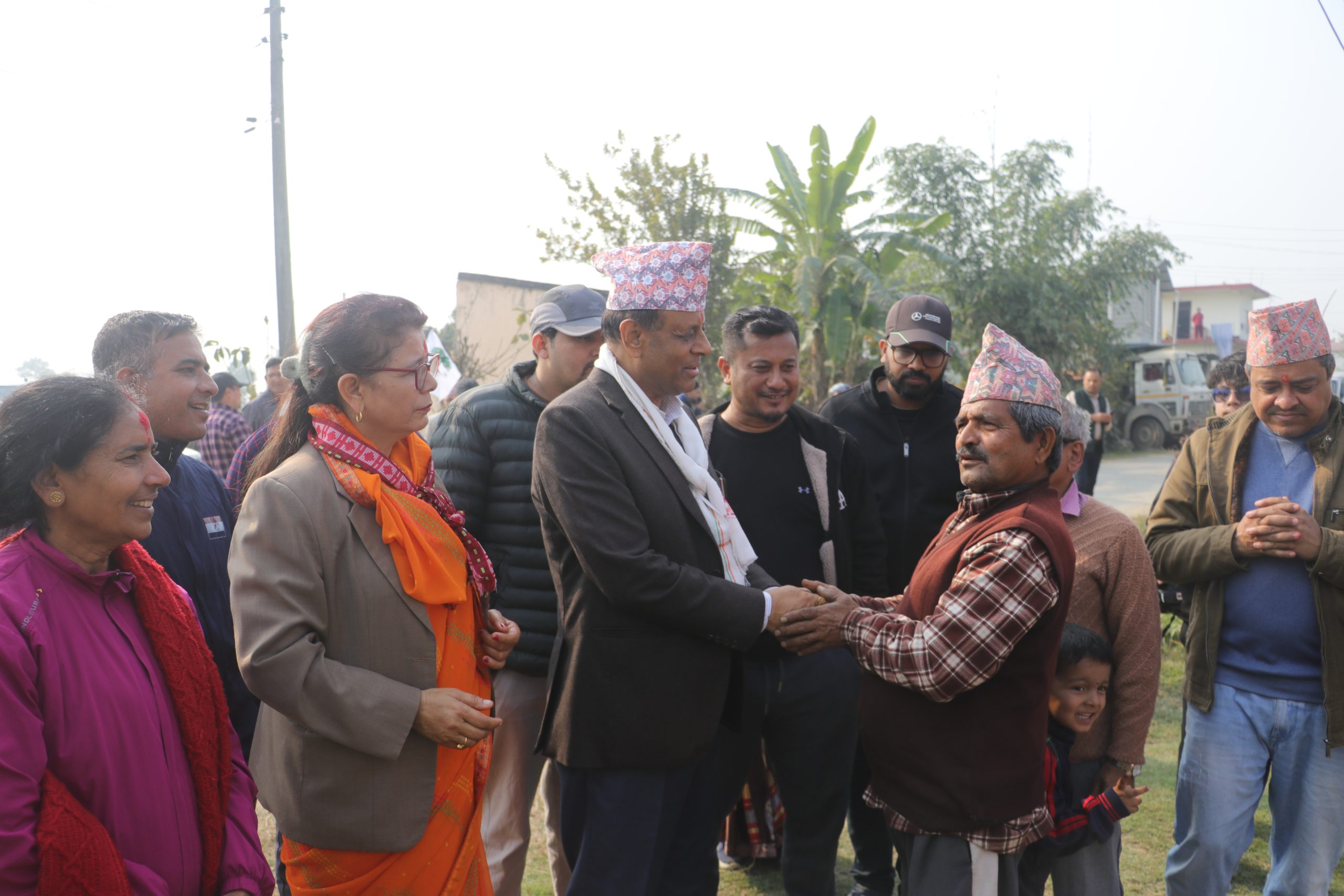 मोक्षधाम दर्शनसँगै चुन्नप्रसादले थाले घरदैलो अभियान